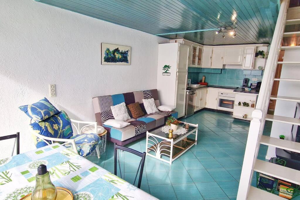 פטרימוניו Appartement Sur La Baie De Saint Florent מראה חיצוני תמונה